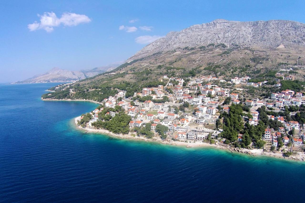 Apartments By The Sea Stanici, Omis - 19728 Экстерьер фото